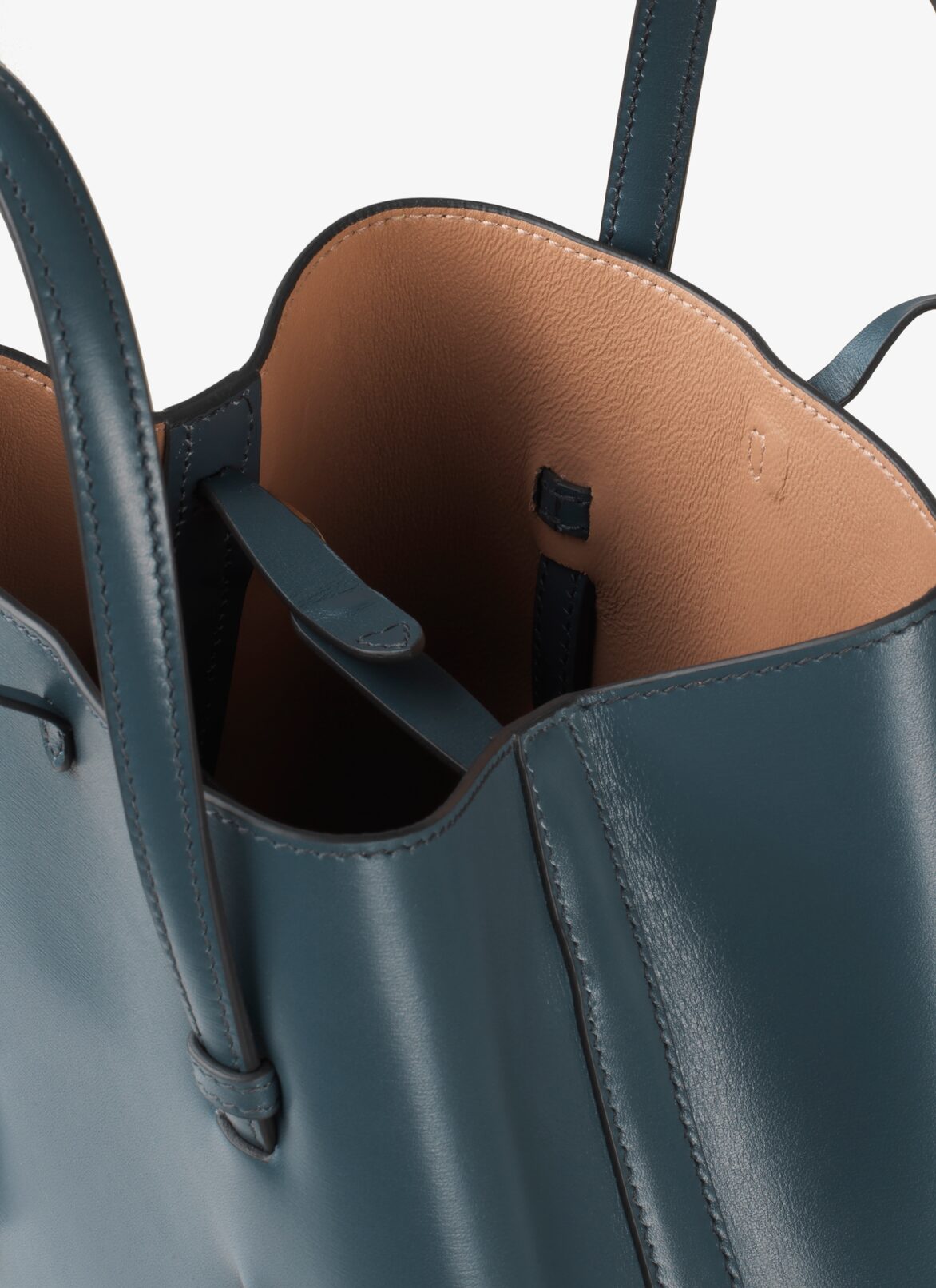 CABAS XM CUIR LUX BLUE RUSSIAN ALAÏA RUSSIAN BLUE  CABAS XM CUIR LUX BLUE RUSSIAN